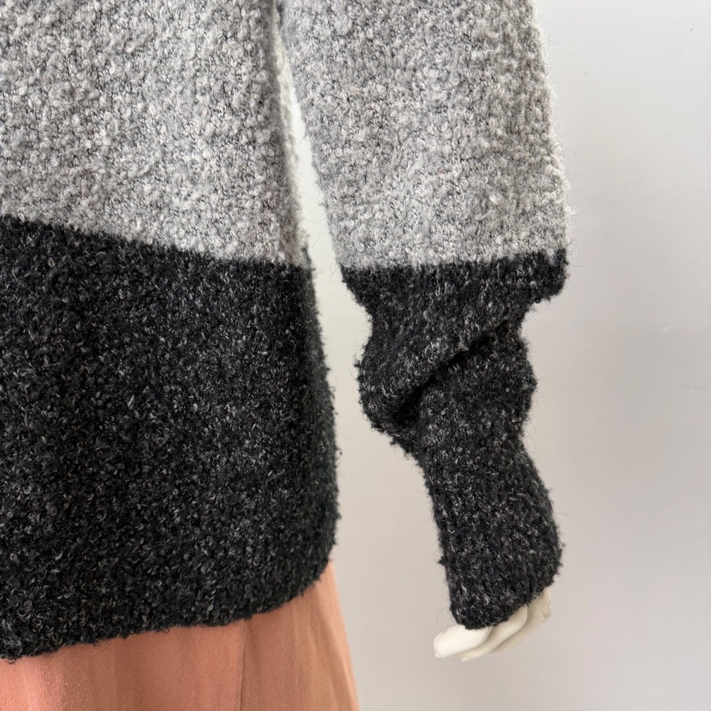 Karen Kane Grey Colorblock Boucle Knit Mock Neck Oversized Sweater Normcore Cozy - Picture 6 of 15